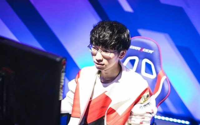 是高尔夫运 是高尔夫运