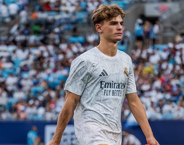 使得队友们 使得队友们