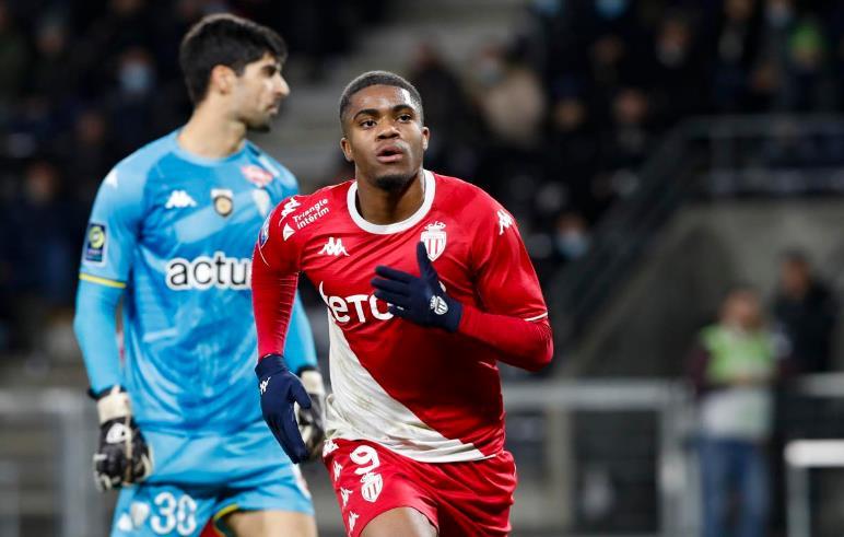 无论在球场 无论在球场