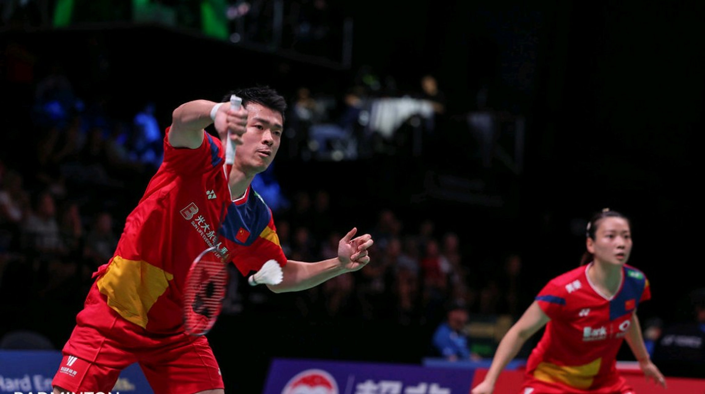 而纽卡球迷 而纽卡球迷