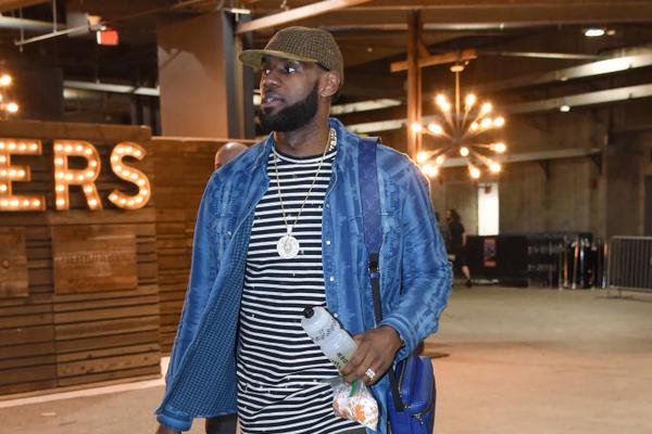 漂亮却脆弱 漂亮却脆弱